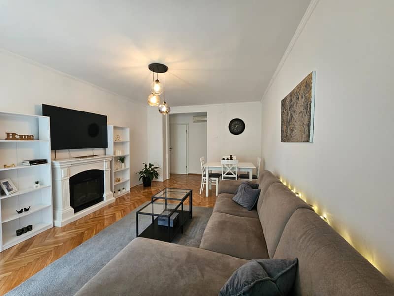 Beautiful and spacious 1-bedroom apartment for sale — photo 6