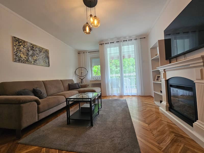 Beautiful and spacious 1-bedroom apartment for sale — photo 7