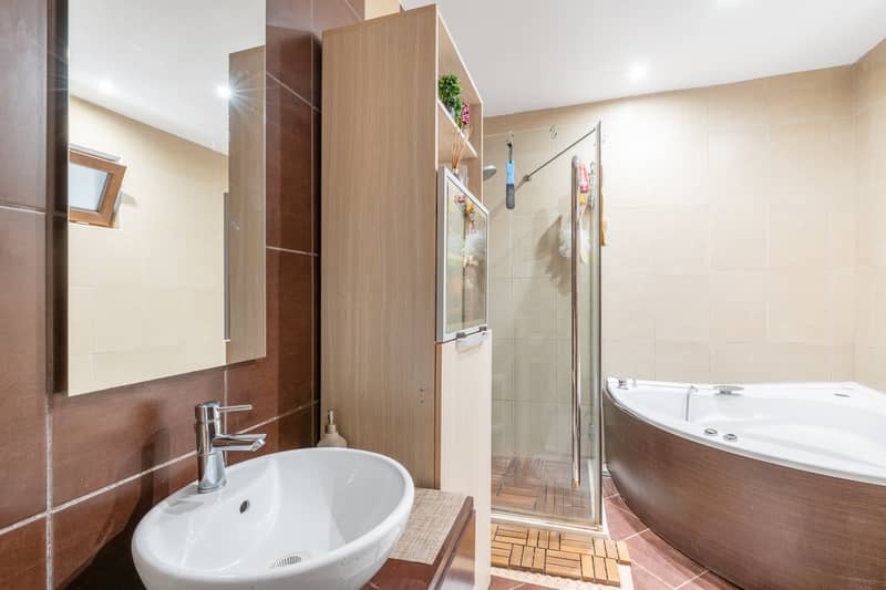 Квартира 57 м² + терраса 45 м² в Сеоце, Будва — фото 11