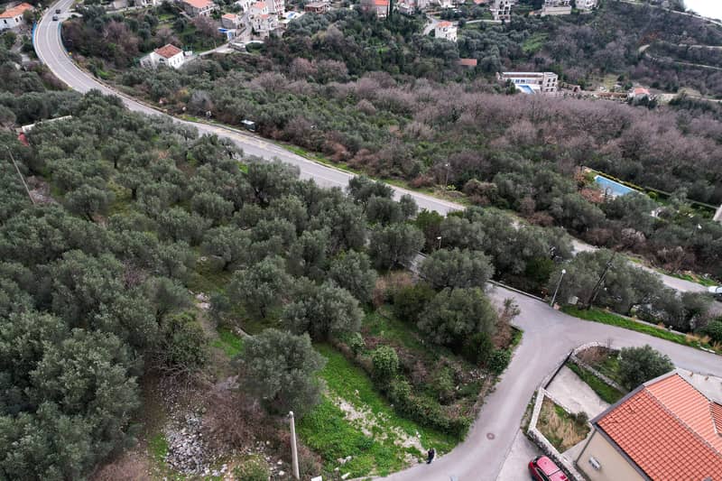 FOR SALE – EXCLUSIVE LAND PLOT FOR DEVELOPMENT IN REŽEVIĆI, MONTENEGRO — photo 4