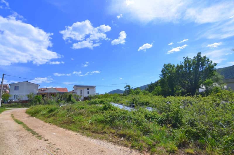 ЗЕМЕЛЬНЫЙ УЧАСТОК В ЛАСТВЕ — 1 600 м², С ПРАВОМ ЗАСТРОЙКИ 1 600 м², РЯДОМ С ПЛЯЖЕМ JAZ — фото 8