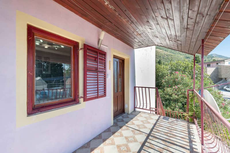 Two-Story House with Sea and Mountain Views in Sutomore — 110 m², Plot 150 m² — photo 18