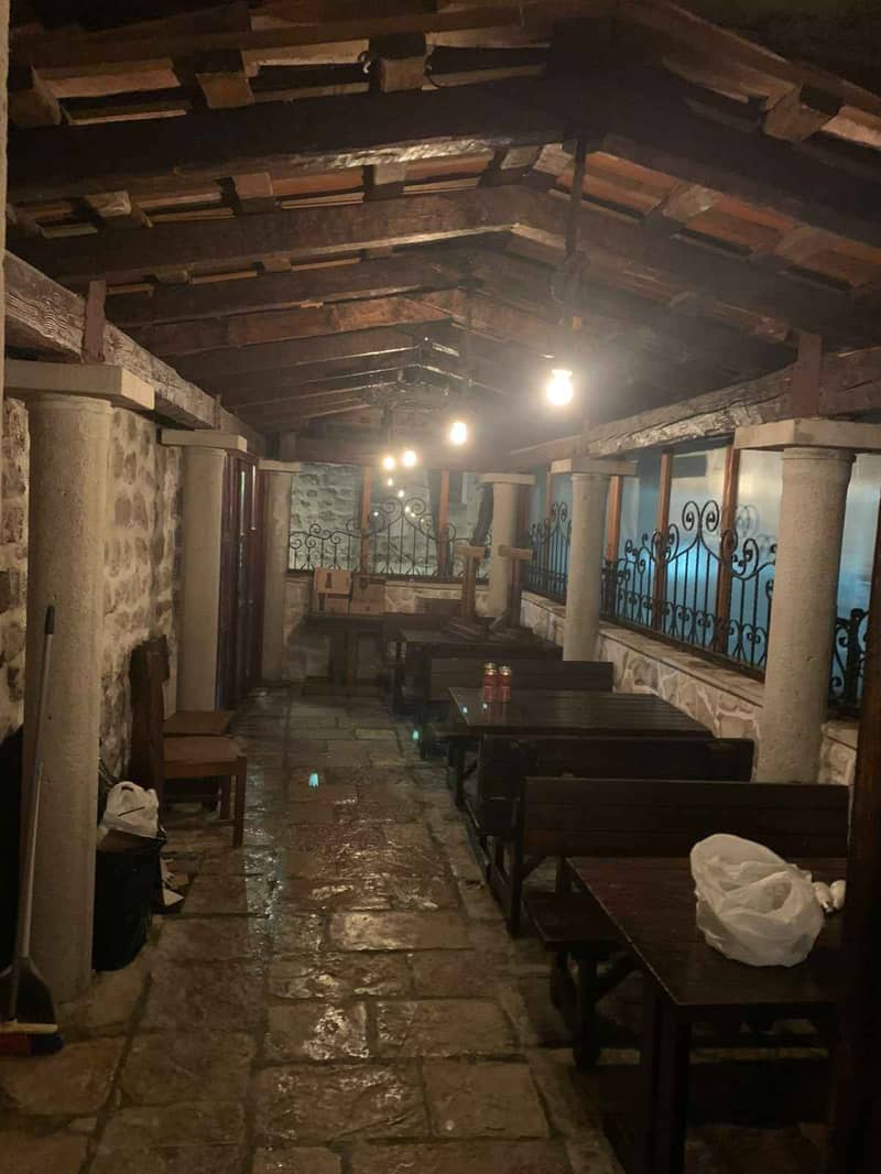 Ресторан на главной площади в Рисане — более 90 м² — фото 12