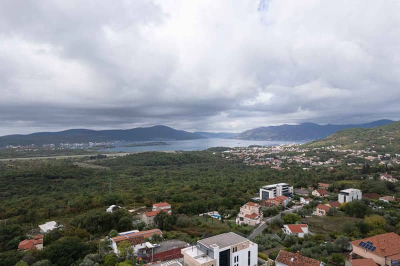 РОСКОШНАЯ ТРЁХКОМНАТНАЯ КВАРТИРА С ПОТРЯСАЮЩИМ ВИДОМ НА МОРЕ — фото 32