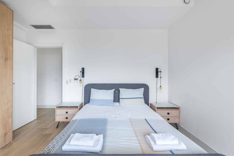 Spacious 2-bedroom apartment for sale with sea view and 40 m² terrace — photo 27