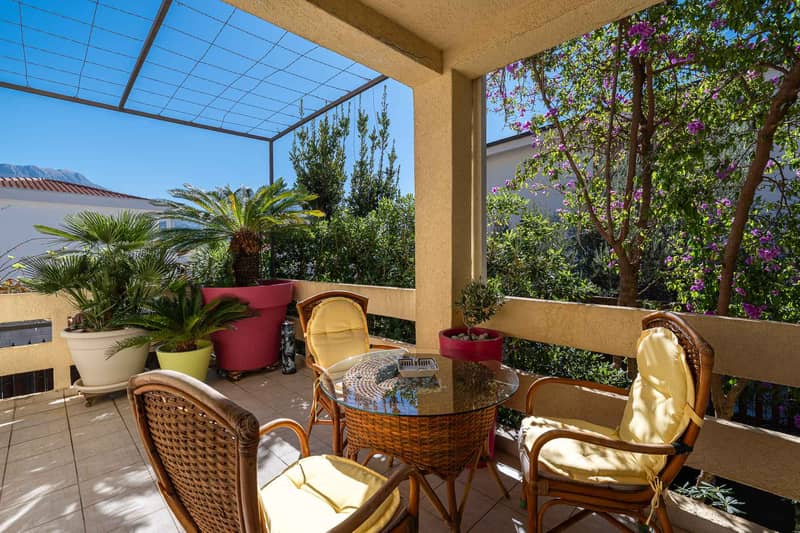 3-Bedroom Apartment on Ground Floor with Separate Entrance and Sea View — photo 4