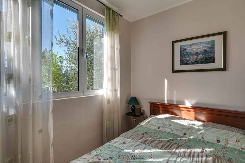 3-Bedroom Apartment on Ground Floor with Separate Entrance and Sea View — photo 14