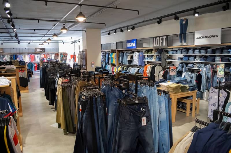 Commercial Retail Spaces with Guaranteed Euro Income for 12 Years, Okurçalar (001458) — photo 9