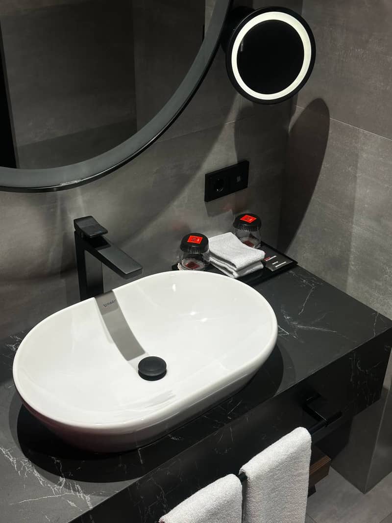 Hotel Rooms in Radisson Red with Guaranteed Income, Izmir (001277) — photo 9