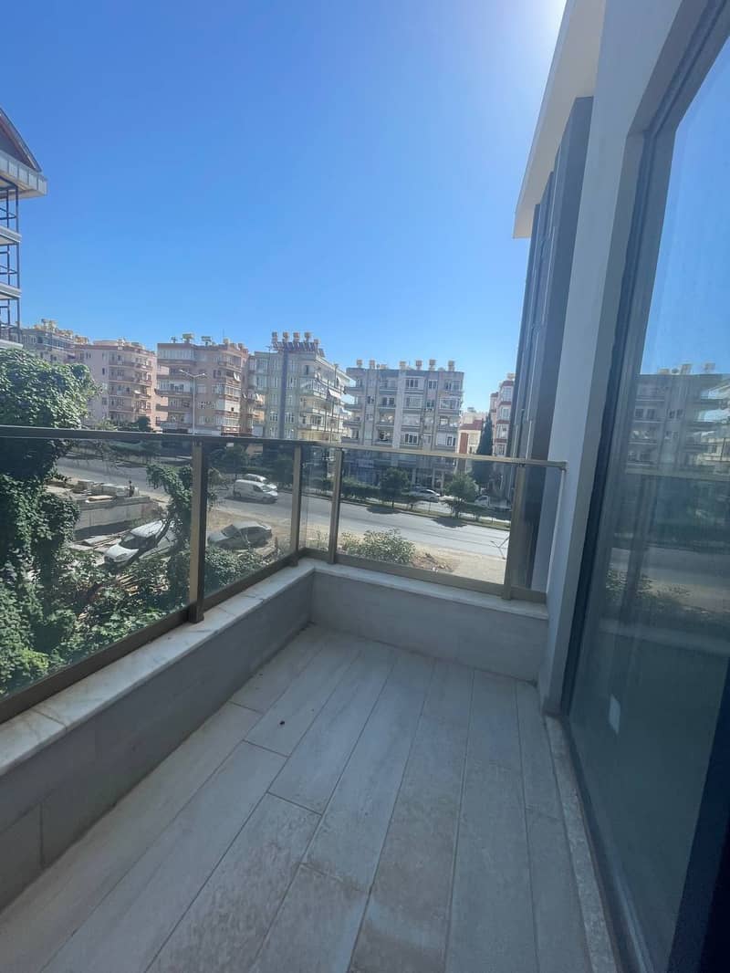 Cozy 1-Bedroom Apartment from Investor in Central Alanya, Cleopatra Beach (13100) — photo 2