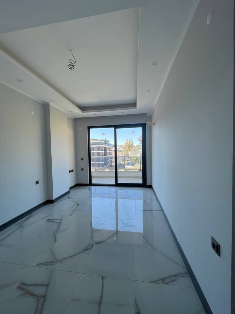Apartment from Investor in New Residential Complex in Central Alanya, Cleopatra Beach (15500) — photo 2