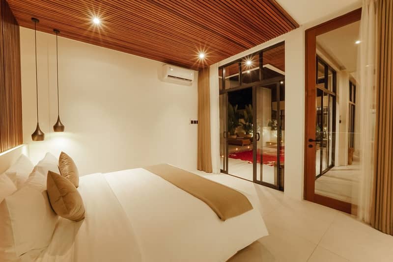 4-Bedroom Villa with Modern Design, Canggu (009492) — photo 7