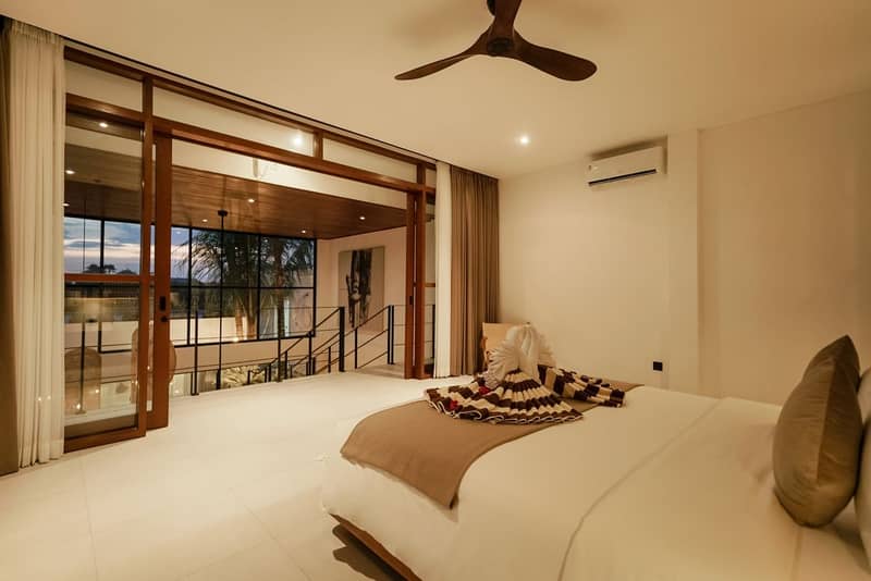 4-Bedroom Villa with Modern Design, Canggu (009492) — photo 9
