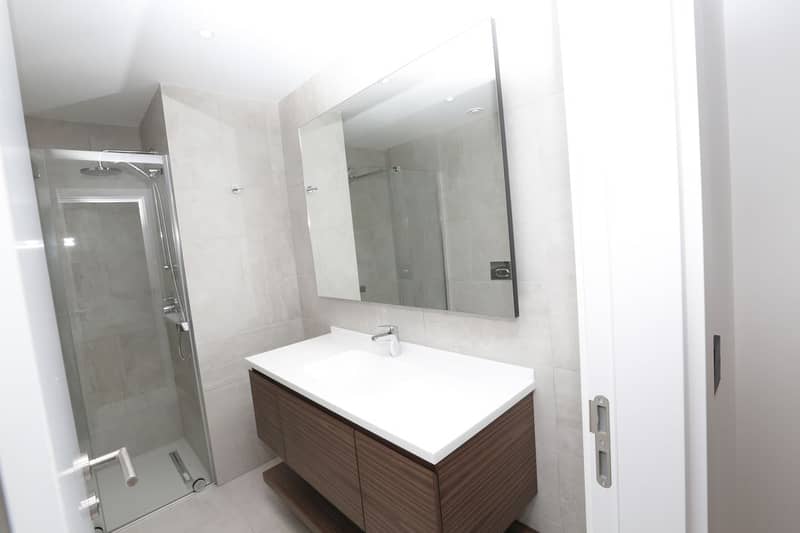 Spacious Apartments in a Unique Residential Complex (001132) — photo 46