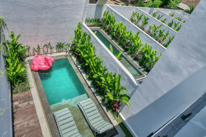 Cozy Two-Story Villas on the Scenic Bukit Peninsula (003320) — photo 3
