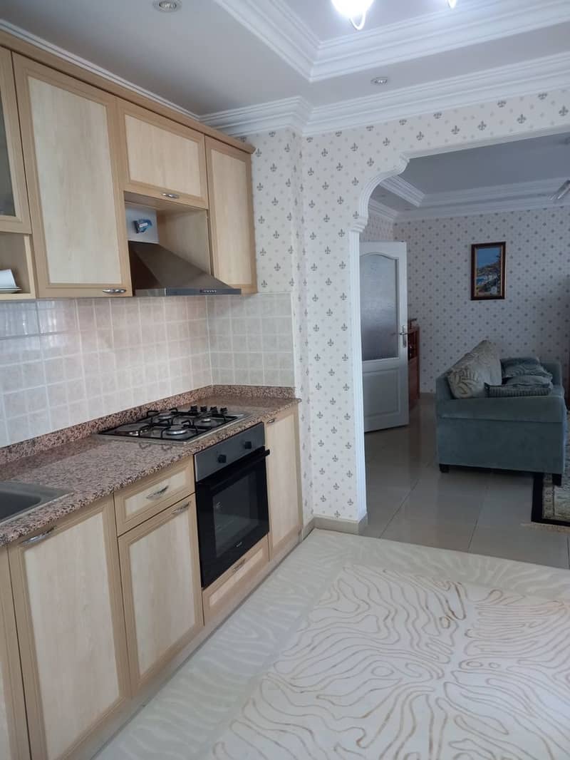 Просторная квартира с 2 балконами в живописном районе Оба (31800) — фото 10