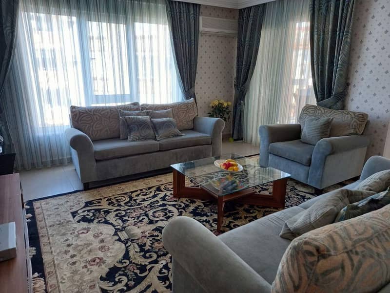 Просторная квартира с 2 балконами в живописном районе Оба (31800) — фото 13