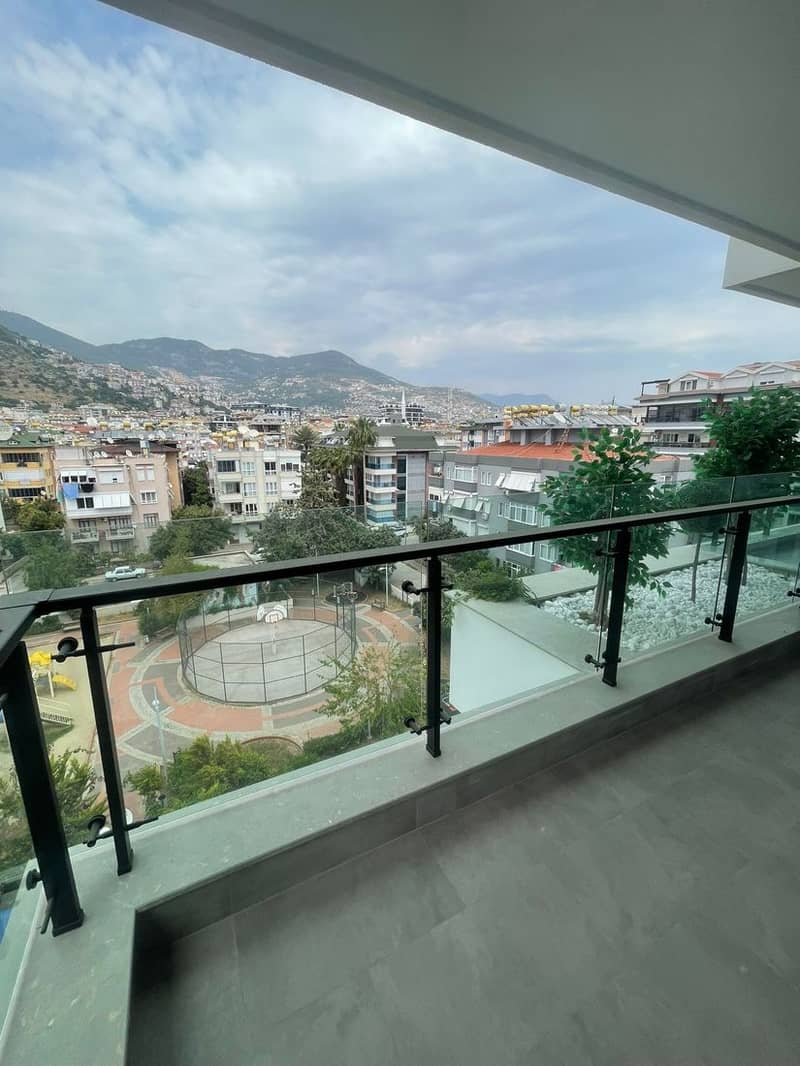 Spacious Apartment in Central Alanya (32800) — photo 2