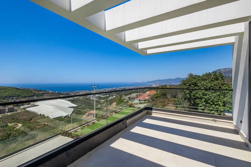 Stunning Villa with Mountain and Sea Views for Sale in Kargıcak Area (004422) — photo 11