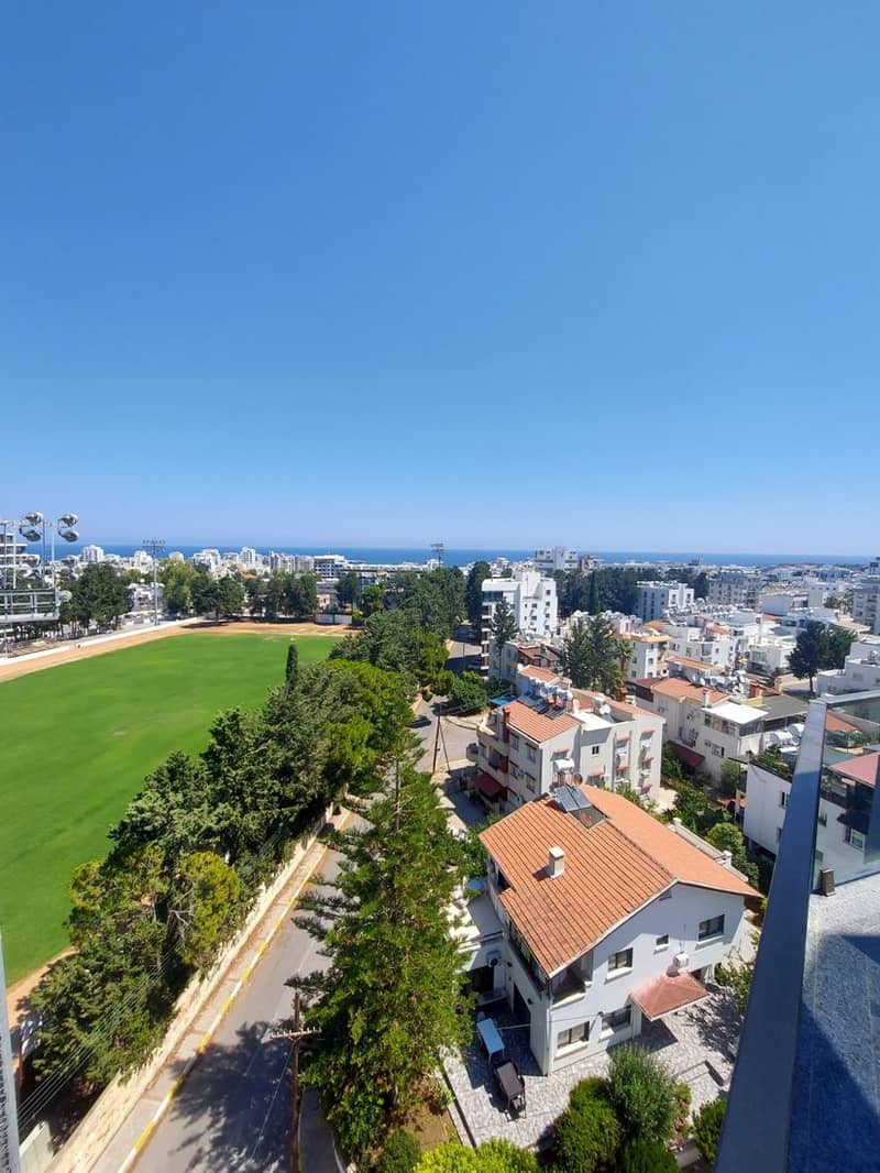 Spacious Apartment in the Most Prestigious Area of Kyrenia (005521) — photo 3