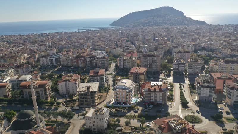 Apartments in a Residential Complex in the Scenic Bektash District (011455) — photo 4