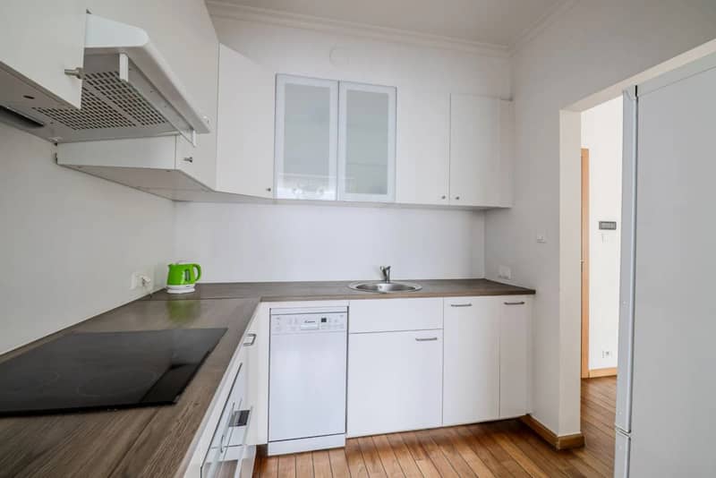 Продаётся у метро тихая, солнечная 2-комнатная квартира 38,54 м², Варшава, Wola (005467) — фото 8