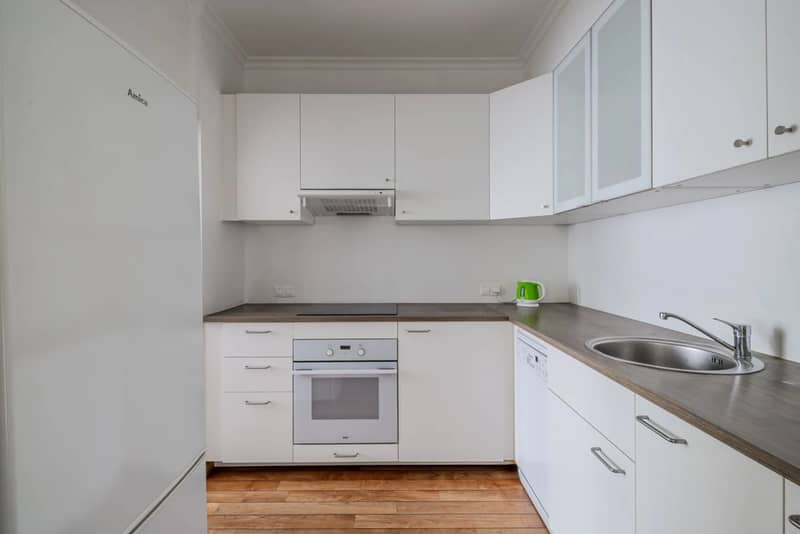 Продаётся у метро тихая, солнечная 2-комнатная квартира 38,54 м², Варшава, Wola (005467) — фото 7