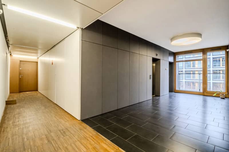 Продаётся у метро тихая, солнечная 2-комнатная квартира 38,54 м², Варшава, Wola (005467) — фото 10