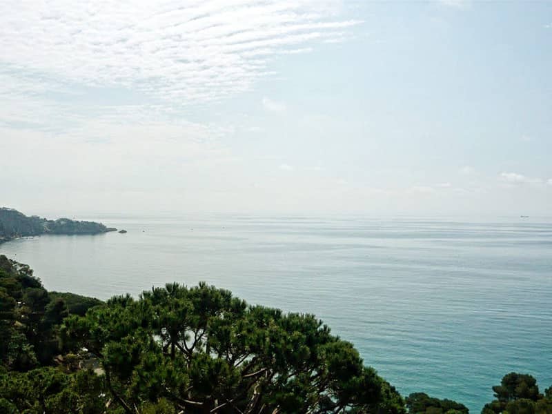 Вилла на первой линии моря в Сант-Фелиу-де-Гишольс, Коста Брава — фото 16