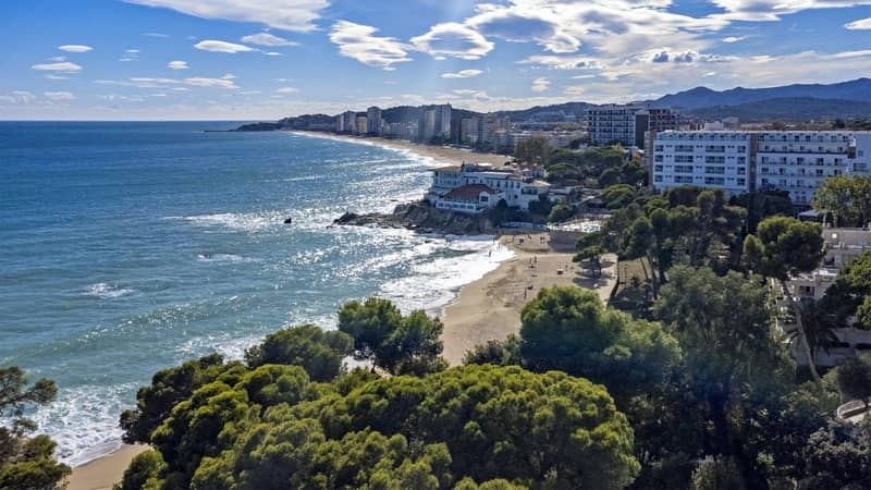 Участок с проектом виллы в Плайя де Аро, Коста Брава — фото 27