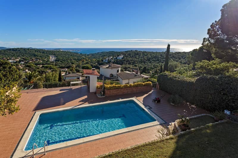 3-Bedroom Villa with Sea View in Playa de Aro, Costa Brava — photo 4