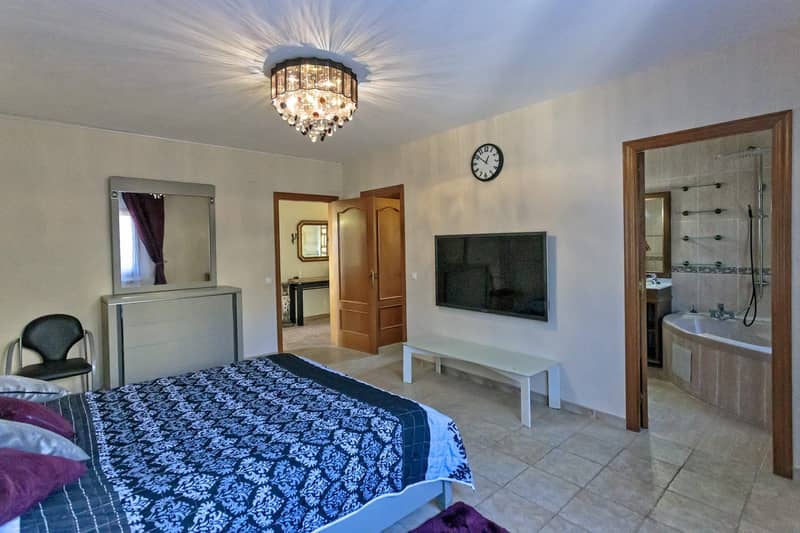 3-Bedroom Villa with Sea View in Playa de Aro, Costa Brava — photo 24