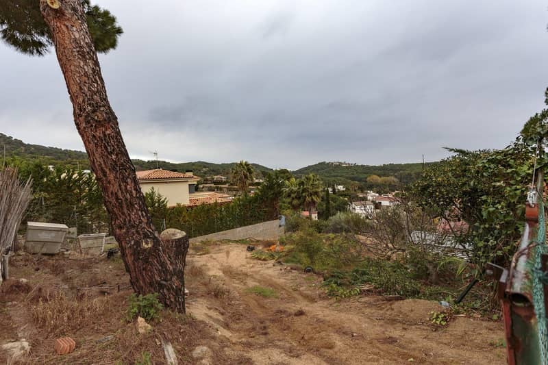 Land Plot for Sale in Lloret de Mar, Costa Brava — photo 3