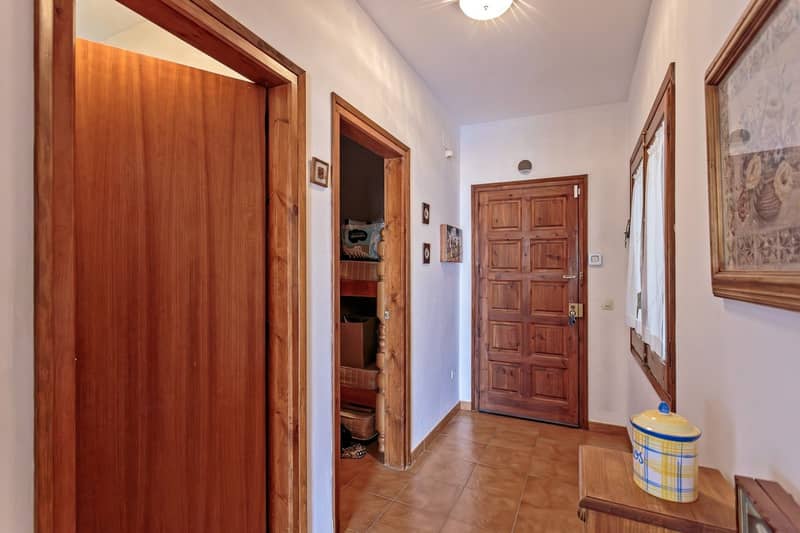 Four-Bedroom Apartment on the Second Sea Line in Palamós, Costa Brava — photo 20