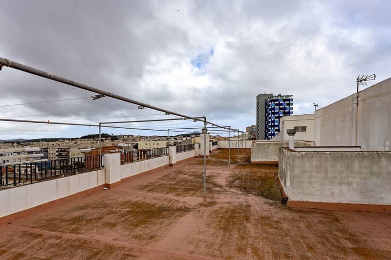 Four-Bedroom Apartment on the Second Sea Line in Palamós, Costa Brava — photo 24