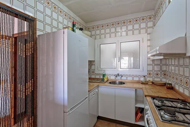 Four-Bedroom Apartment on the Second Sea Line in Palamós, Costa Brava — photo 8