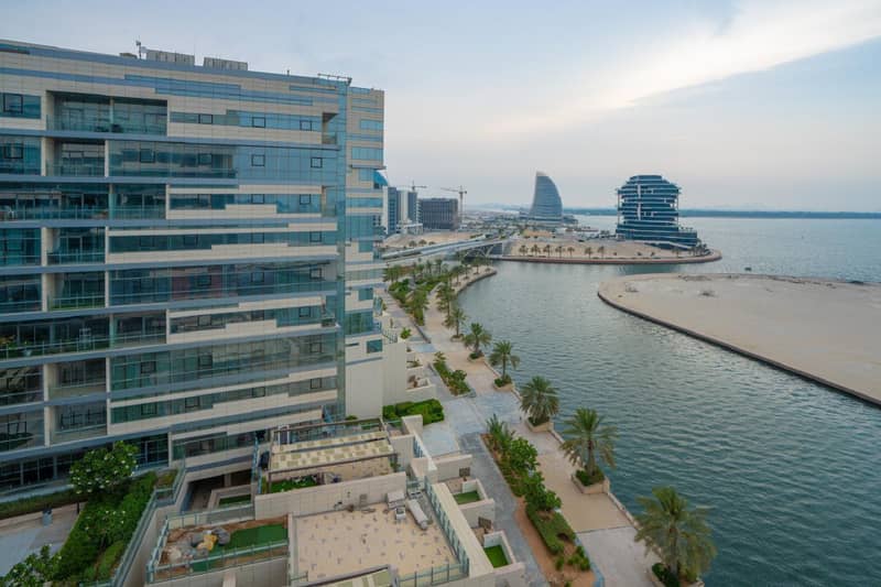 Lamar Residences — new complex by Nine Yards with an access to the beach in Al Raha Beach, Abu Dhabi — photo 3