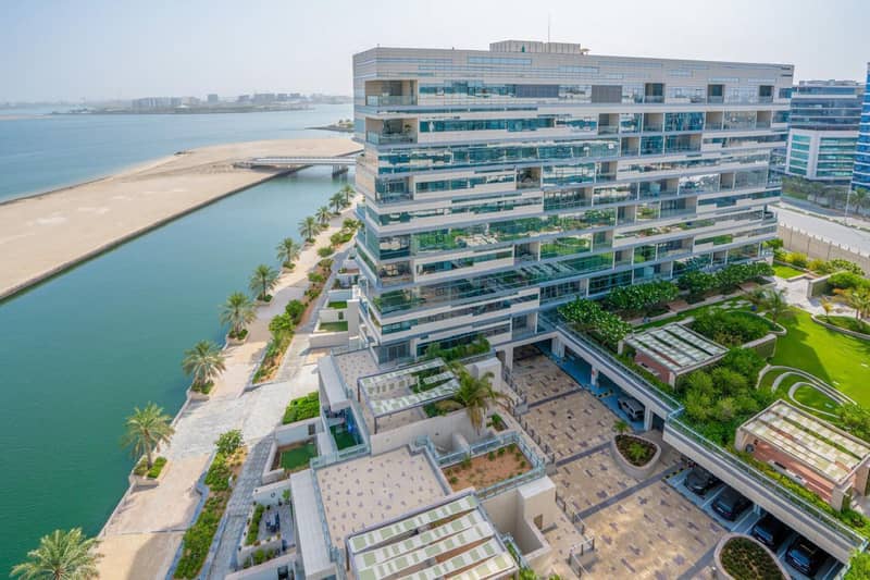 Lamar Residences — new complex by Nine Yards with an access to the beach in Al Raha Beach, Abu Dhabi — photo 2
