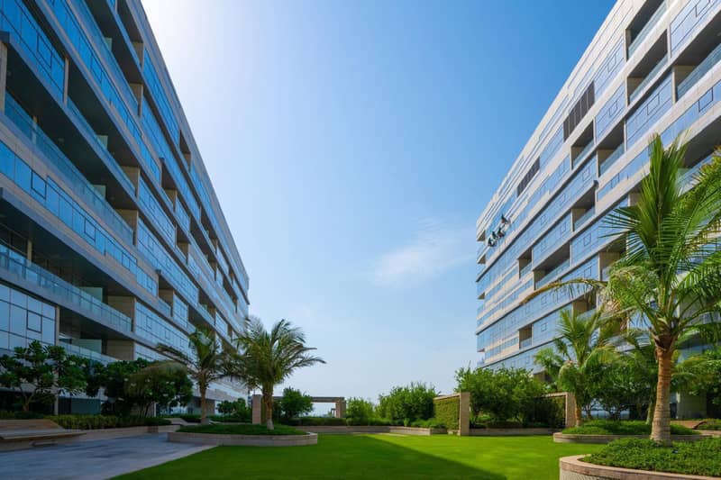 Lamar Residences — new complex by Nine Yards with an access to the beach in Al Raha Beach, Abu Dhabi — photo 20