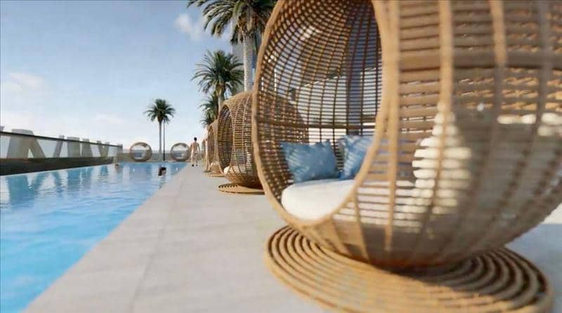 High-rise residence Renad Tower with swimming pools and a green area, Al Reem Island, Abu Dhabi, UAE — photo 4