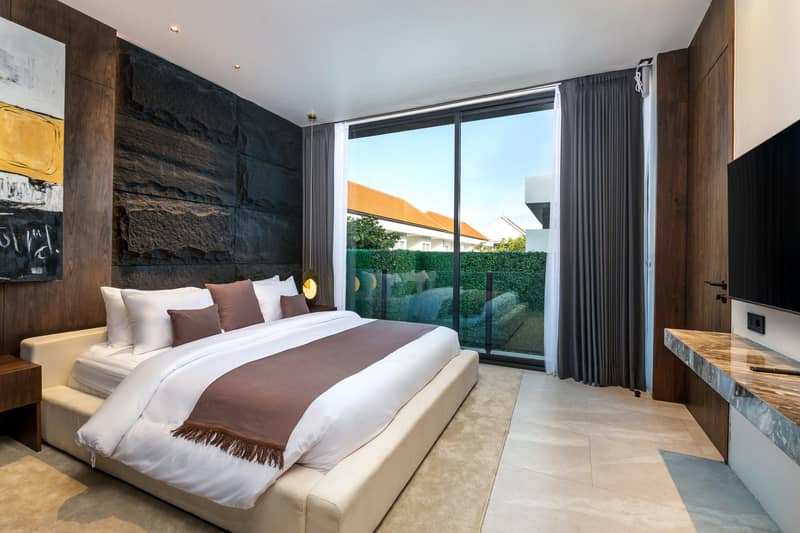 Luxury designer villas with pools in Tibubeneng, Bali, Indonesia — photo 41
