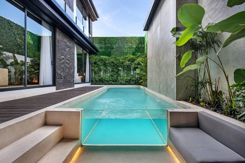 Luxury designer villas with pools in Tibubeneng, Bali, Indonesia — photo 24