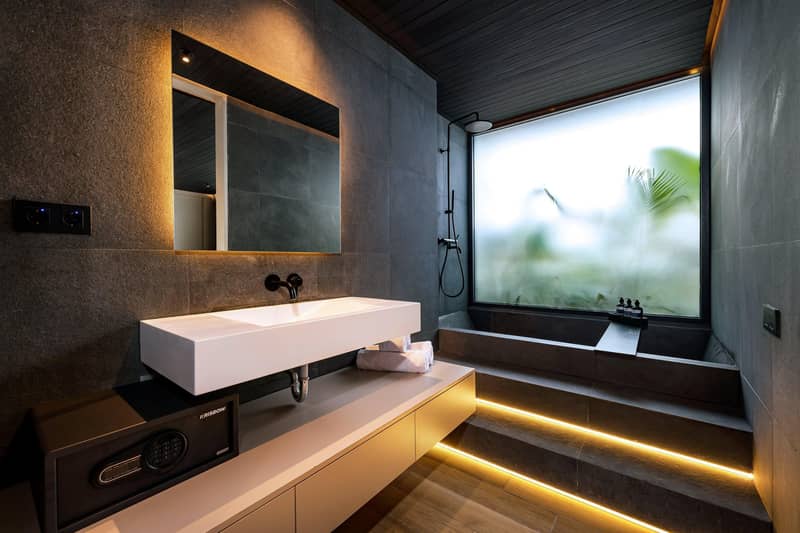 Prestigious fully equipped villas with swimming pools and recreation areas in Tibubeneng, Bali, Indonesia — photo 45