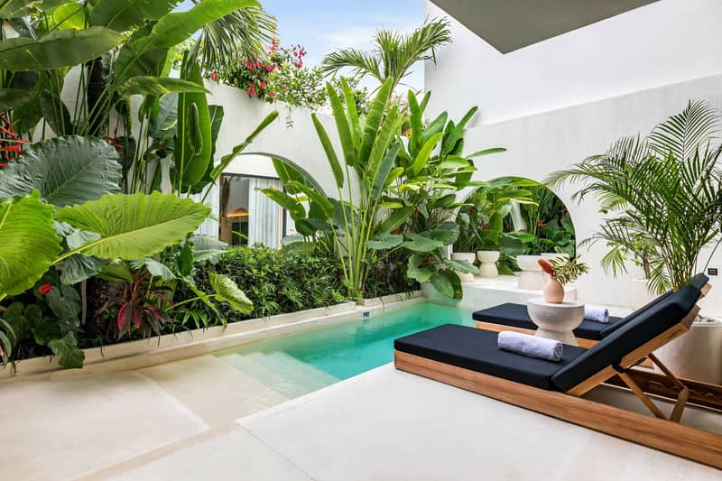 Prestigious fully equipped villas with swimming pools and recreation areas in Tibubeneng, Bali, Indonesia — photo 3