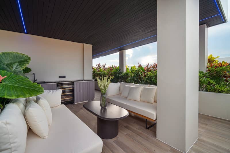 Prestigious fully equipped villas with swimming pools and recreation areas in Tibubeneng, Bali, Indonesia — photo 29