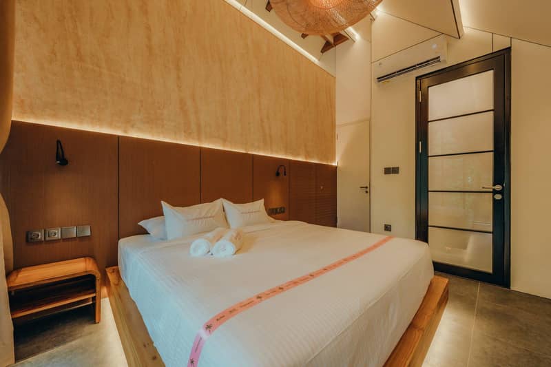 New stylish townhouse complex surrounded by jungle, Gianyar, Bali, Indonesia — photo 42