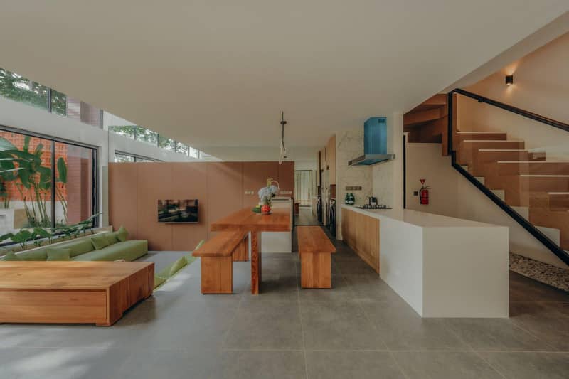 New stylish townhouse complex surrounded by jungle, Gianyar, Bali, Indonesia — photo 23