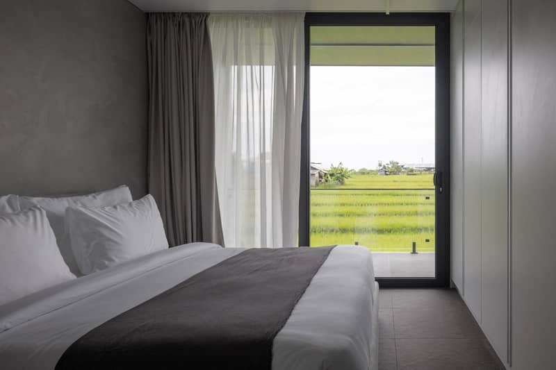 New complex of apartments and villas within walking distance of the beach, Nuanu City, Bali, Indonesia — photo 19