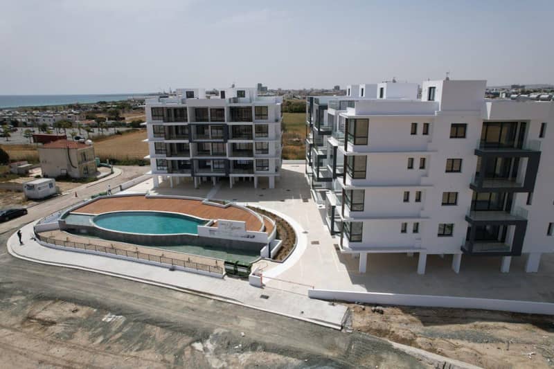2 new flats in residential complex in Livadia — photo 2