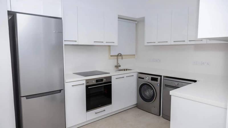 4 new flats in residential complex in Kato Paphos — photo 4